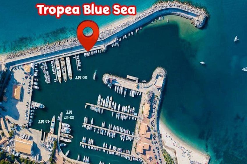 Boat Tour along the Coast of the Gods with Snorkeling 2