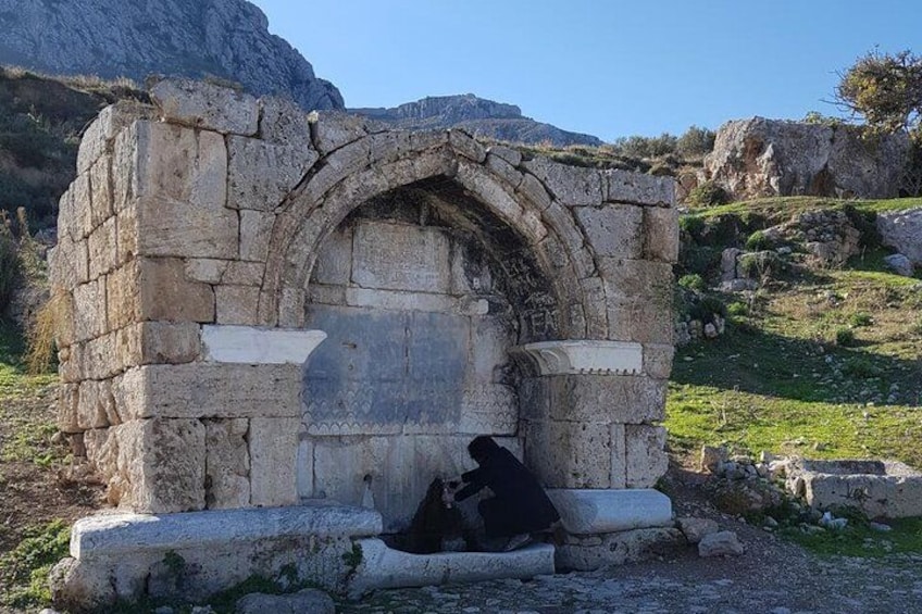 Private Tour St. Pauls footsteps in Ancient Corinth from Athens 4