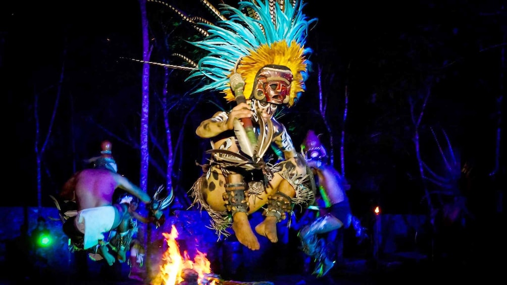 Show in Cancun  4