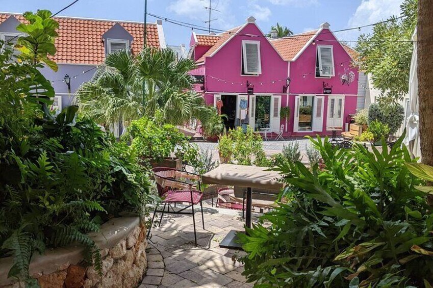 Willemstad on your own, highlights and insider tips