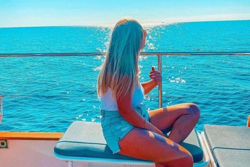 A day on catamaran Portitxol Island with food and bath from Denia 3