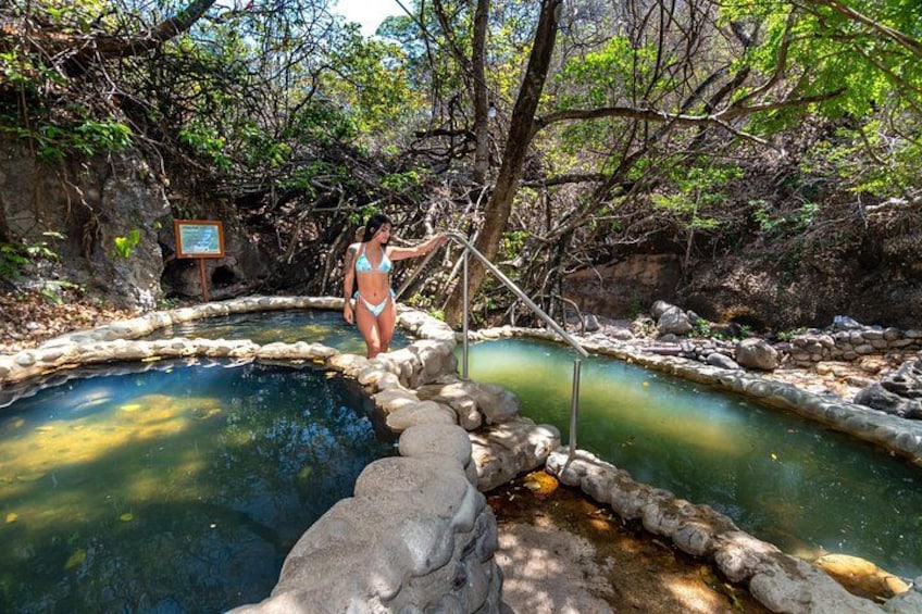 La Leona Waterfall Hike And Volcano Mud Plus Hot Springs 1