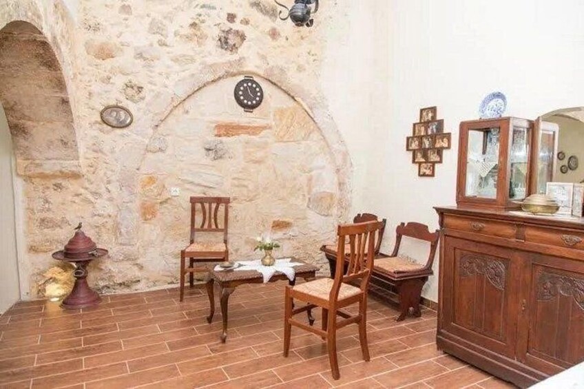 Authentic Cretan Cooking Class in Ozlem’s Home in Crete 2