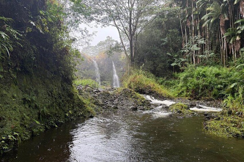 Waiale Waterfalls hike and swim with Native Hawaiian 2