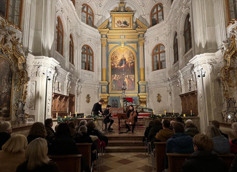 Munich: Concert in the Court Chapel of the Residenz 1