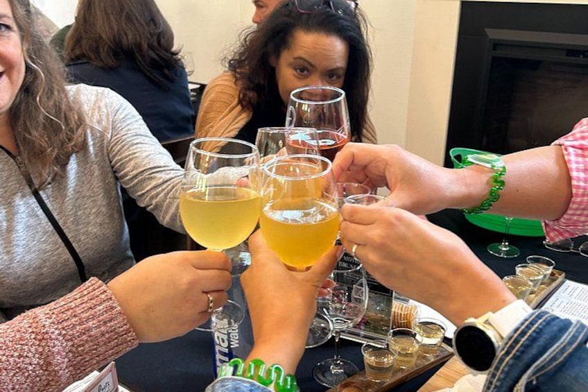 Loudoun County 3-Winery Tour from DC Metro or Leesburg 2