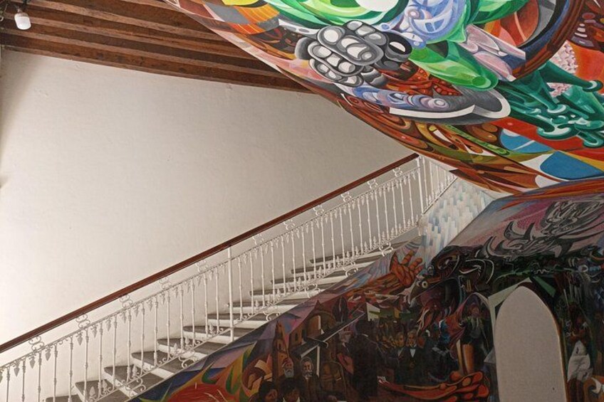We take you to see the most beautiful murals 3