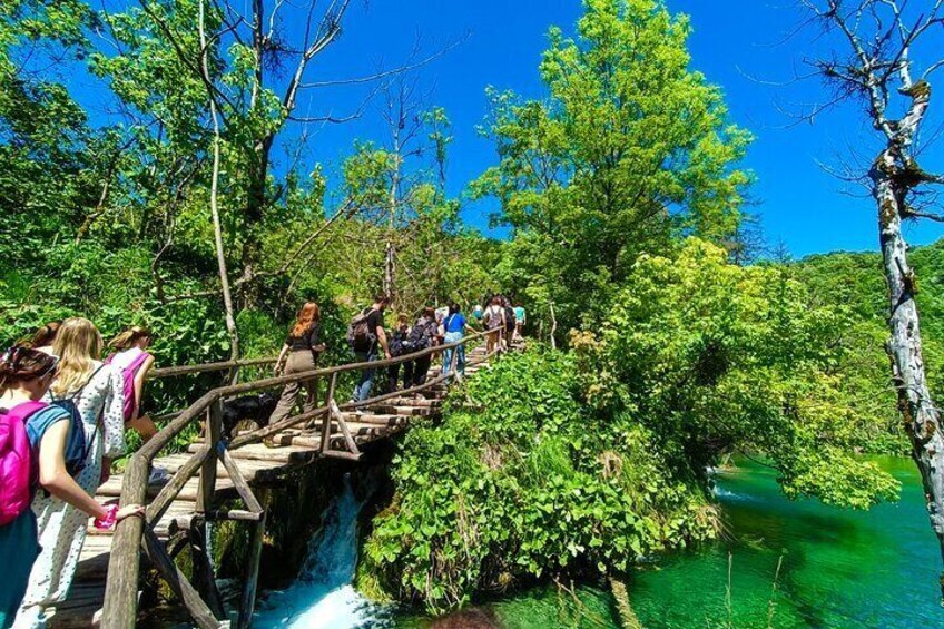 Zagreb: Plitvice with Ticket & Rastoke Guided Tour Boat Ride 3
