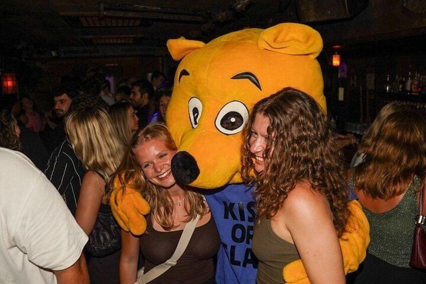 Nice:#1 Pub Crawl – 5 Free Shots, Bar Games & Nightclub Entry 5
