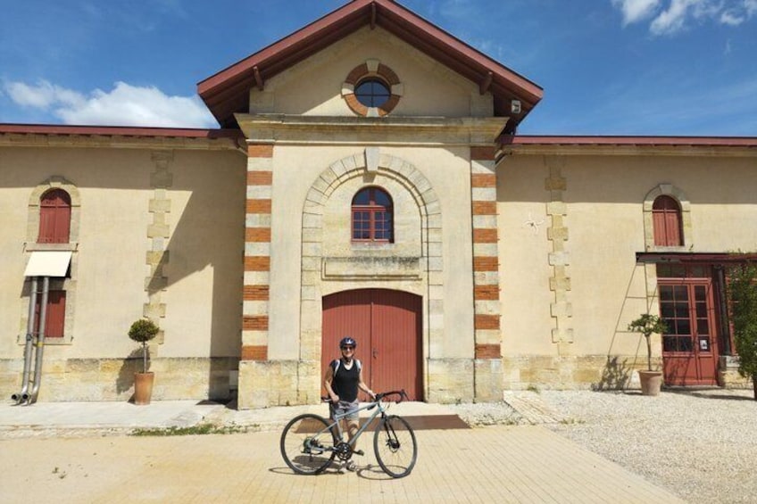 From Bordeaux: Médoc Gravel Bike Tour & French Picnic 3