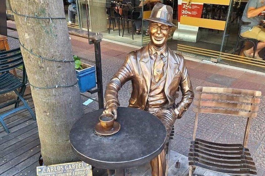Carlos Gardel Statue 3