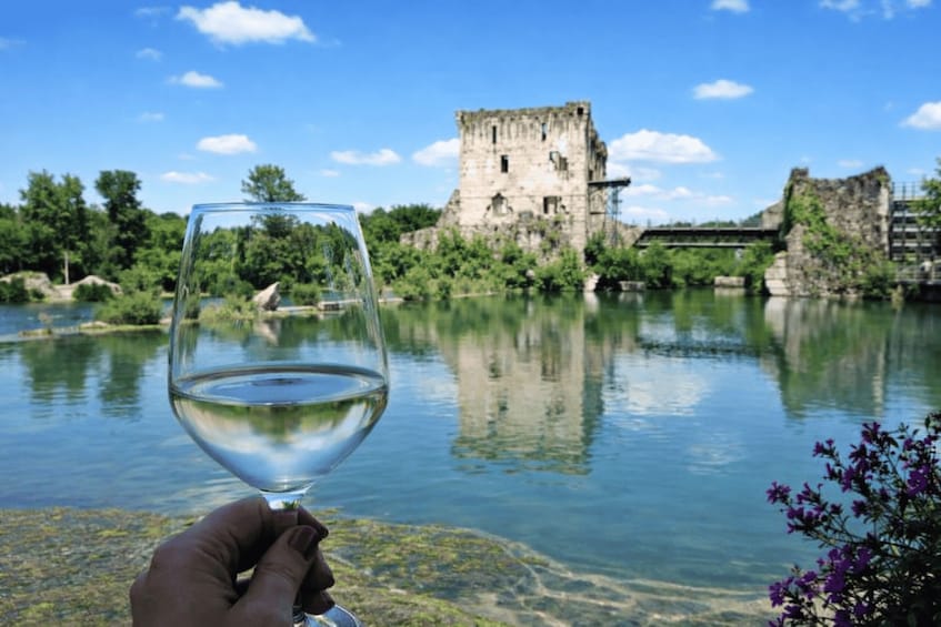 Picture 1 for Activity E-bike adventure among villages and medieval castles 2