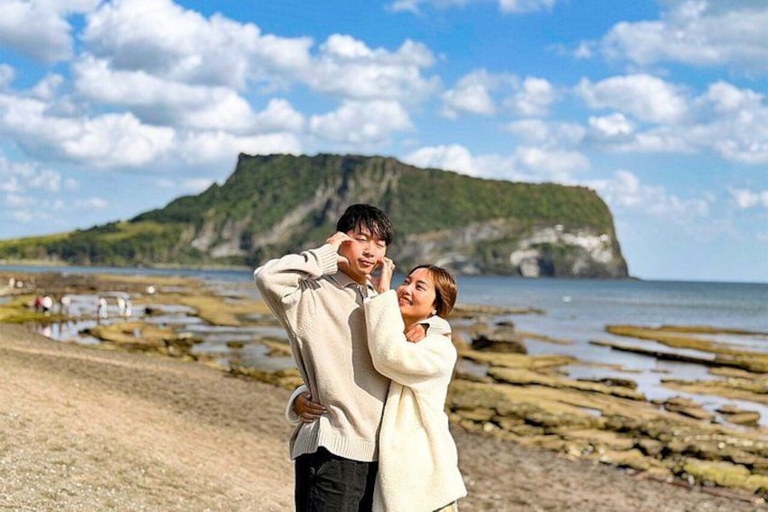 Jeju Island Popular Sightseeing Private Car Charter Tour 5/9hours 2