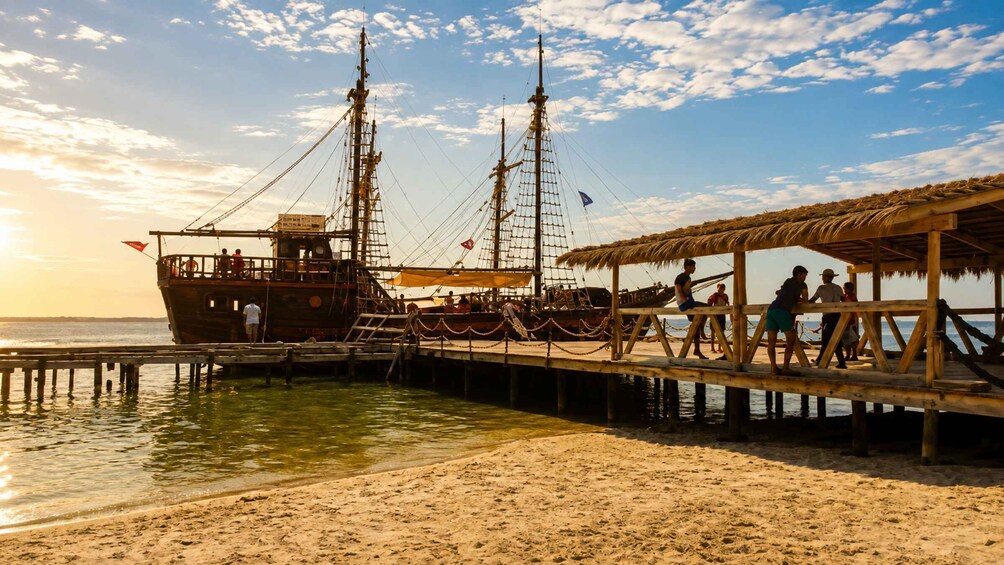Djerba: Pirate Boat Trip to Flamingo Island with Lunch 1