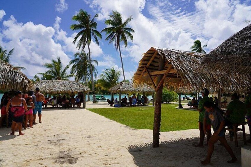 Guided tour of the island of Tahaa with Revanui Excursions 2