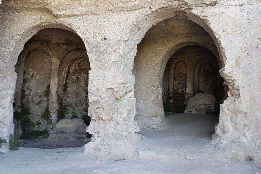 Tour of Matera through the millennia 2