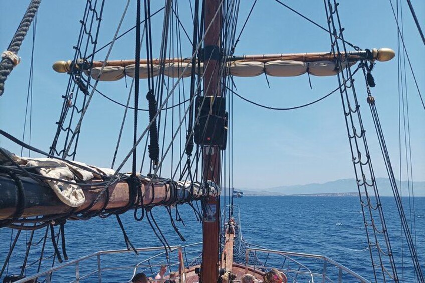 Full Day Kos Guided Boat Tour Including Lunch 3