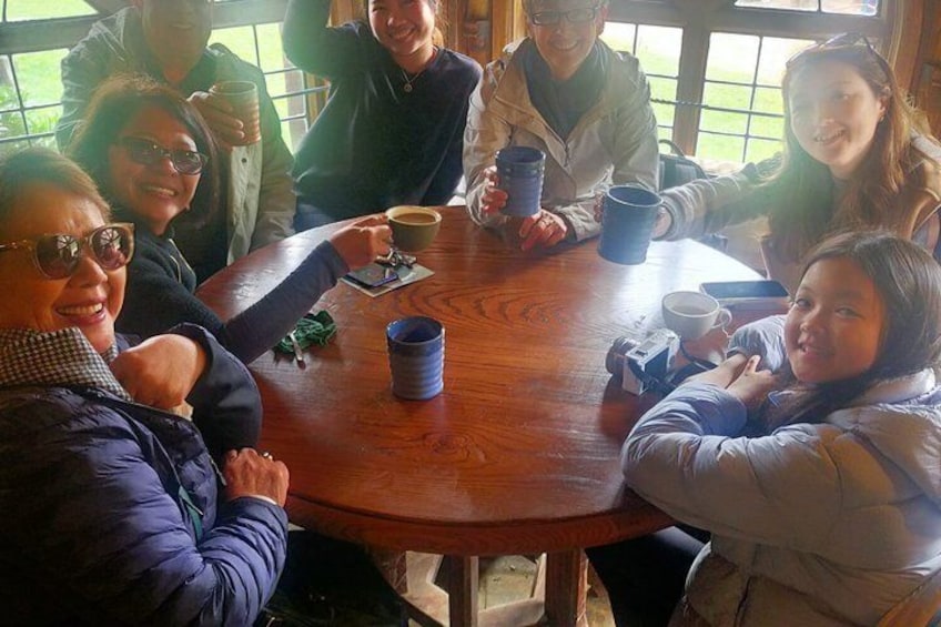 Premium Hobbiton Small Group Day Tour from Auckland 4