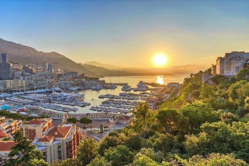 Monaco & Monte-Carlo Tour: F1, Grace Kelly & Royal Secrets 3