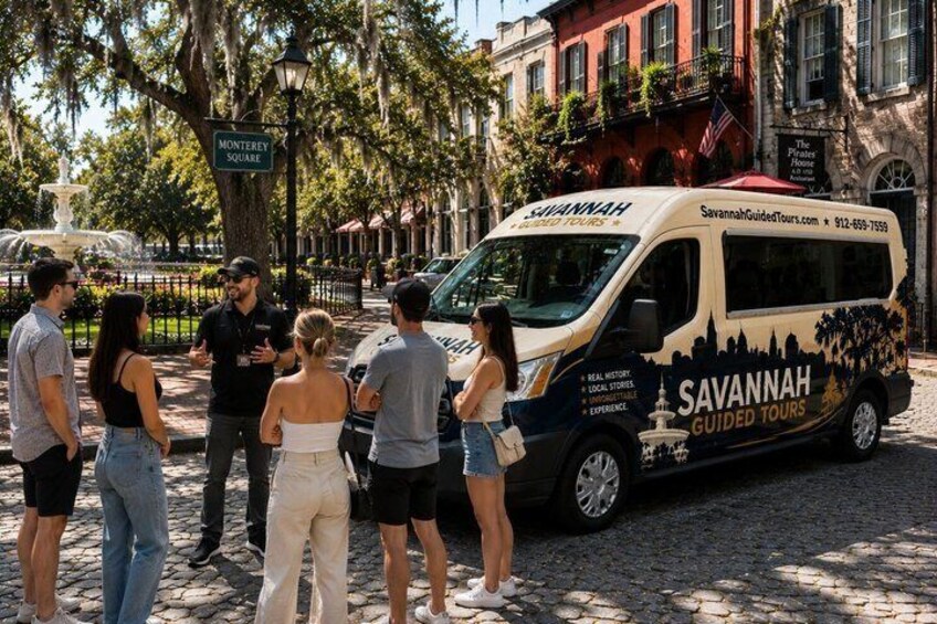 Savannah Historical Guided Open-Air Minibus Cruiser- Free Parking 1