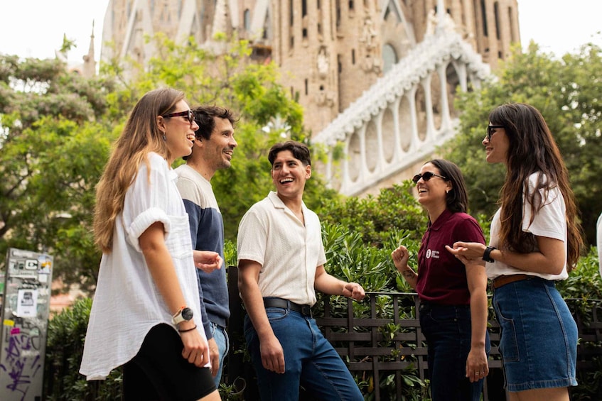 Picture 3 for Activity Barcelona: Park Güell & La Sagrada Familia Tickets and Tour 2
