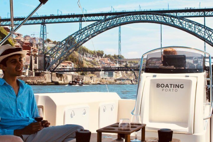 Porto: Douro River Boat Cruise with Port Wine and Snacks 4