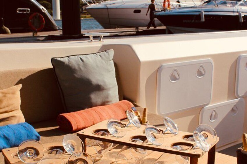 Porto: Douro River Boat Cruise with Port Wine and Snacks 2