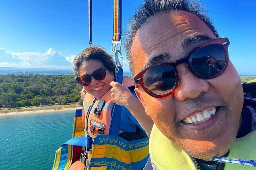 Parasailing on the Gold Coast, Fly solo, Tandem or Triple 4