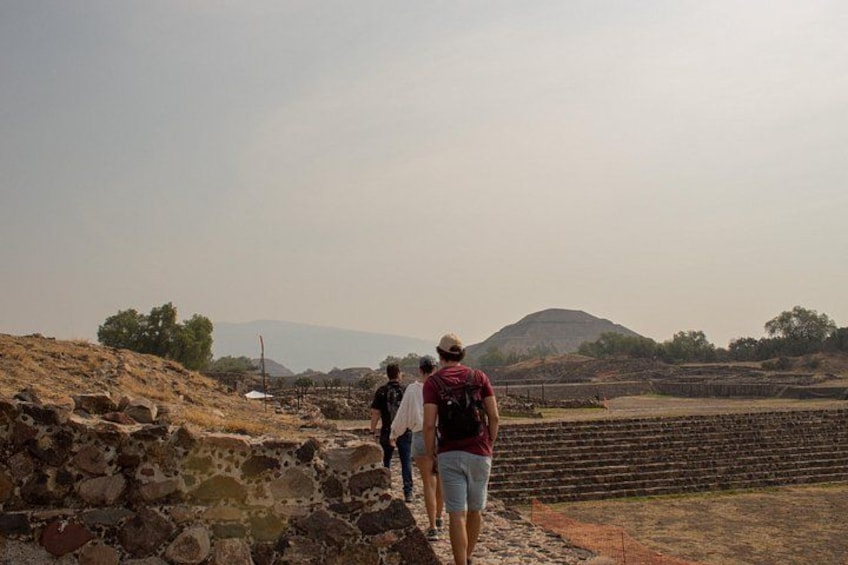 Experience Guadalupe-Teotihuacan + Cave breakfast from CDMX 2