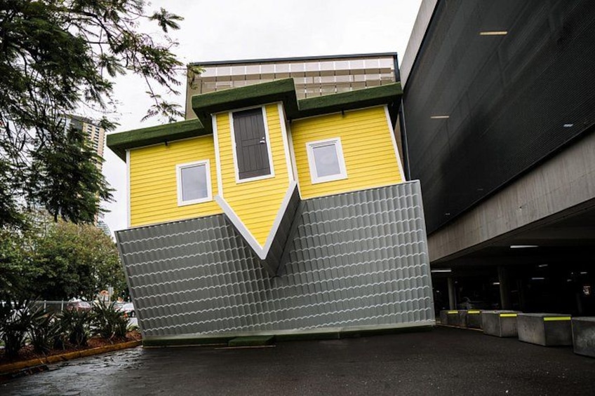 Australia's First Upside Down House Photo Experience 5