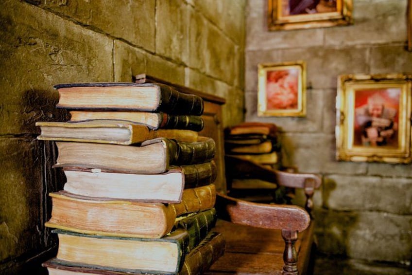 Merlin's Magic Academy escape room 1