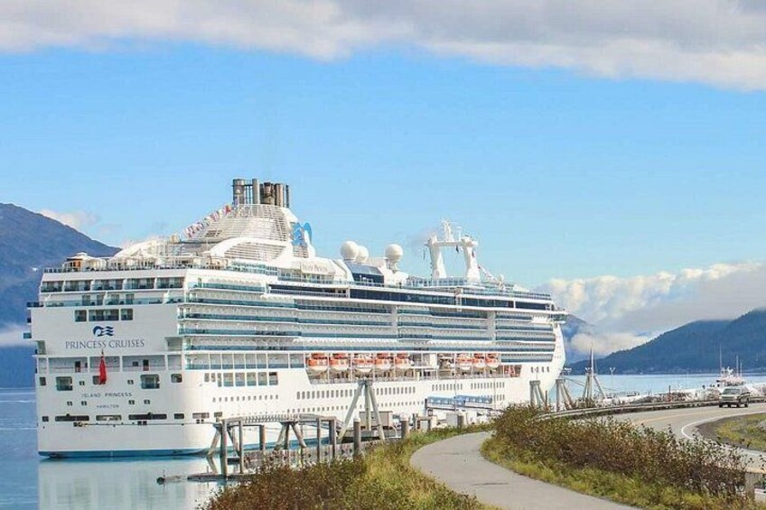 Whittier Cruise Ship Port Pick Up 1