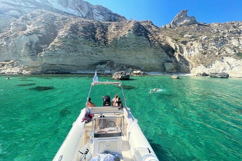 Boat Tour at Devil's Saddle: 4 Swim Stops, Snorkeling & Prosecco 1