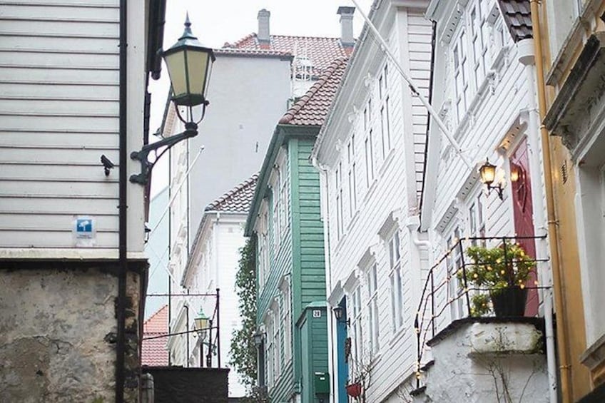 Bergen Alleyways 5