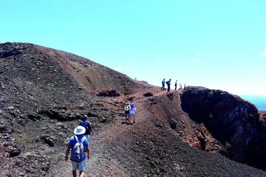 Hiking Tour to Sierra Negra Volcano