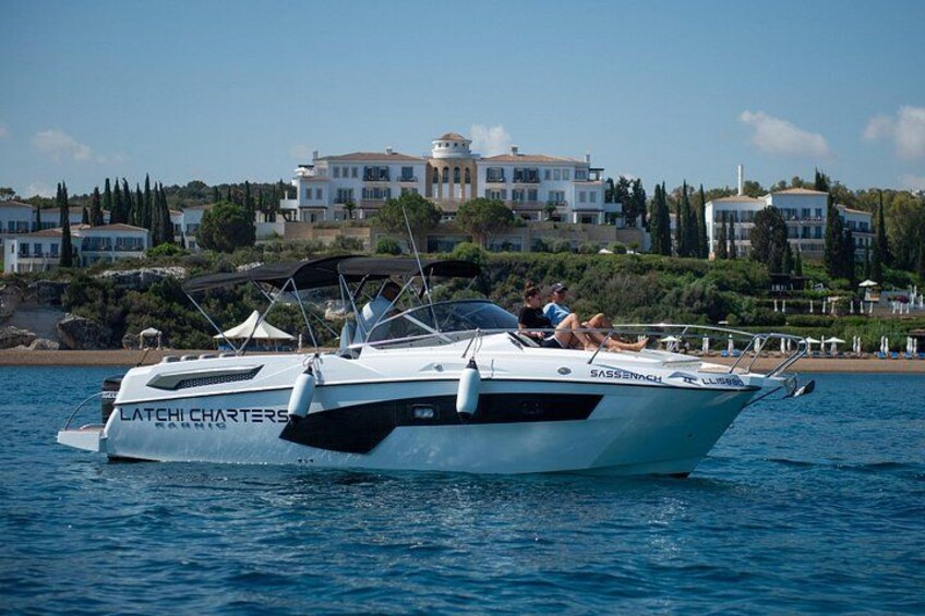 Luxury Private Charter on a Karnic SL800 to Blue Lagoon & more... 1