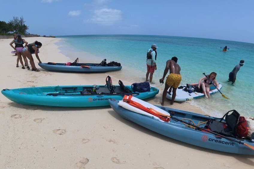 Nassau Kayaking Adventure: Snorkeling, Drinks & Small-Group Fun 1