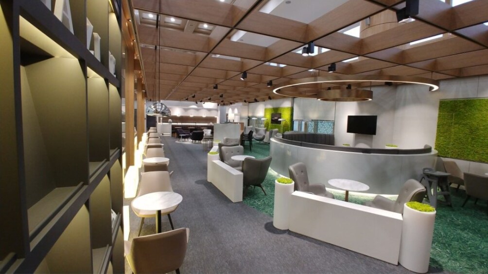 Skyhub Lounge (International Departure, Terminal 1) at GMP Airport 2