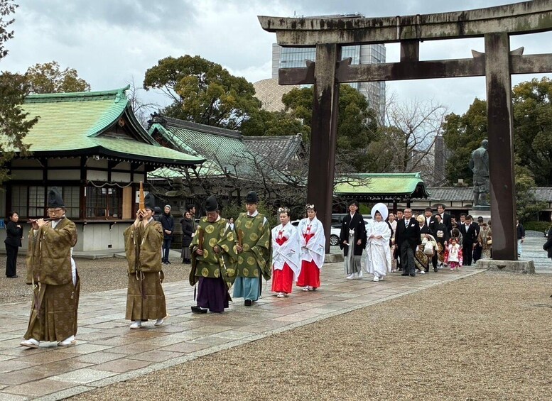Picture 4 for Activity Osaka: Guided Walking Tour with a Native Expert – Top Sights 2