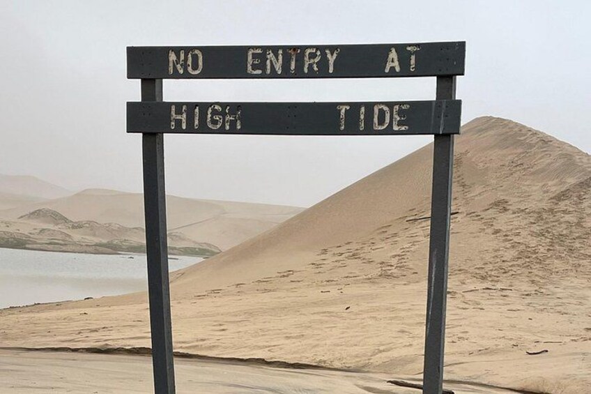 The Famous entry sign 2