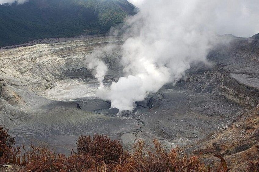 Poas Volcano National Park 4