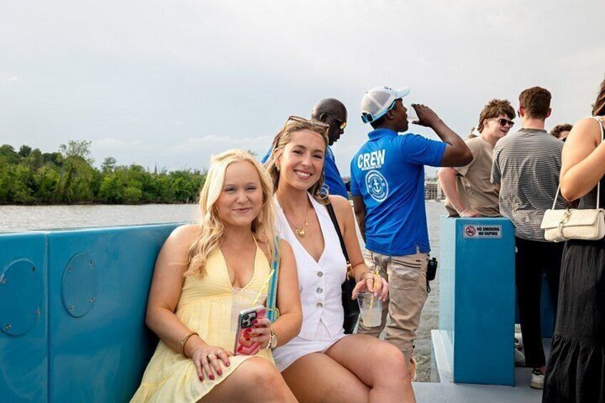 Washington DC Party Yacht Open Bar Cruise on the Potomac 4