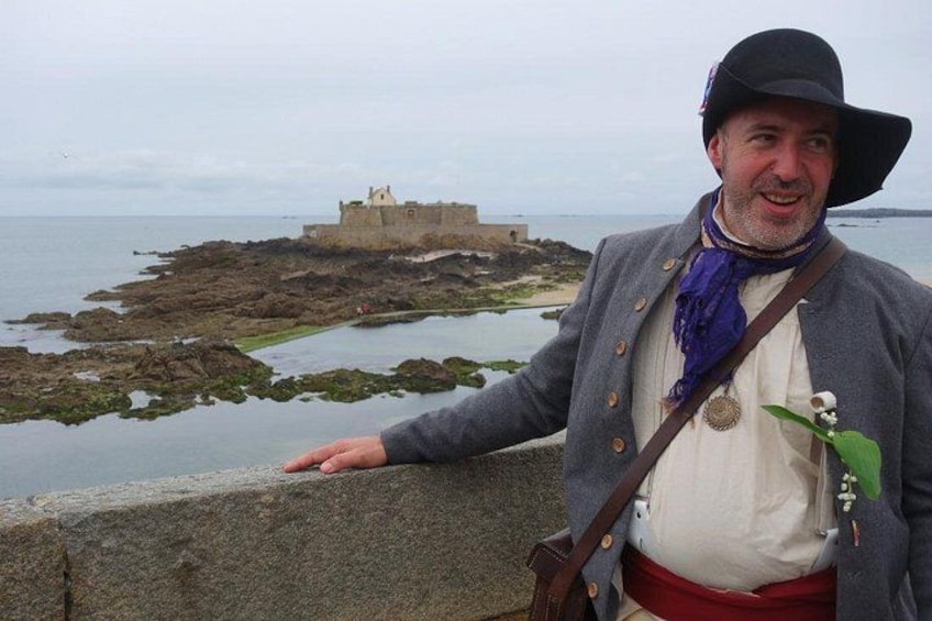 Guided tour of Saint Malo at the time of the last corsairs 1
