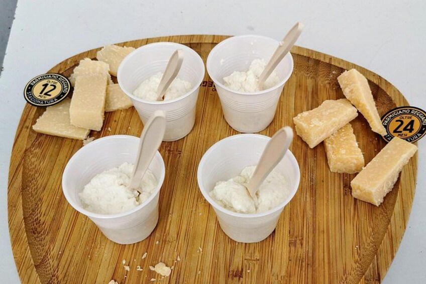 Parmigiano, Prosciutto and Traditional balsamic Tour from Bologna 3