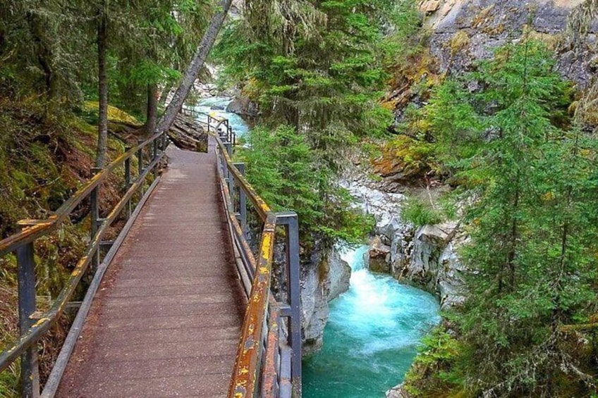 Johnston Canyon 2