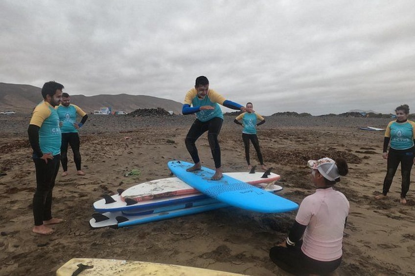 Group and private surf classes with a Certified Instructor in Lanzarote 2