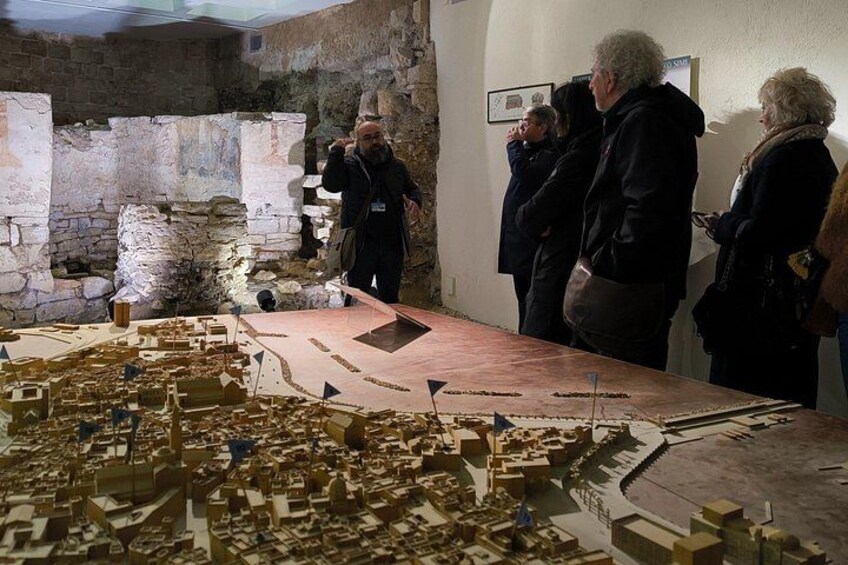 Bari Underground with archaeologist 2