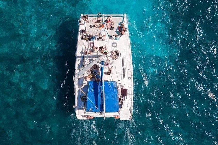 Exciting Catamaran Tour to Isla Mujeres, from Cancún! 3