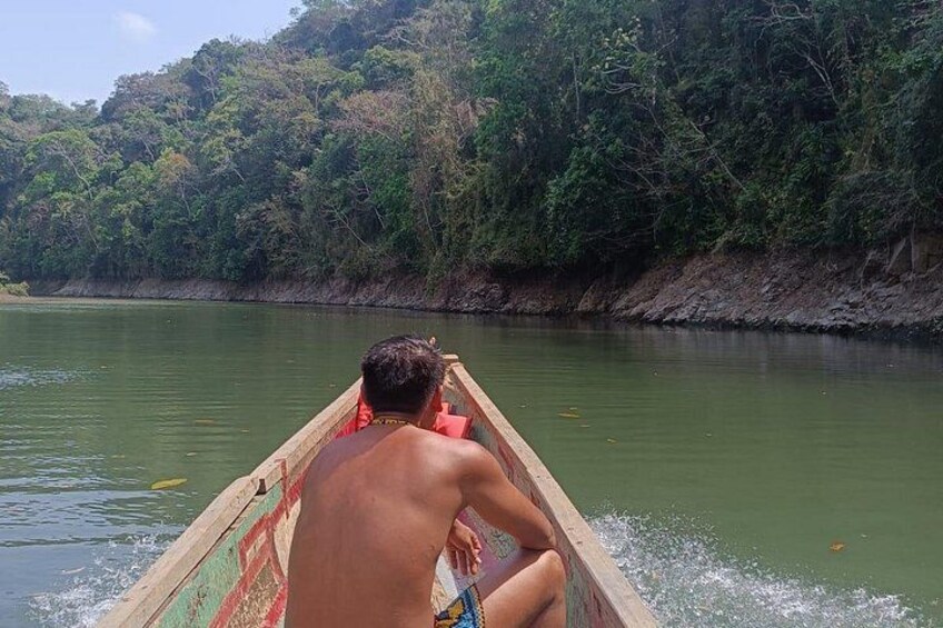 Embera Indigenous Village & Waterfall Tour with Lunch 2