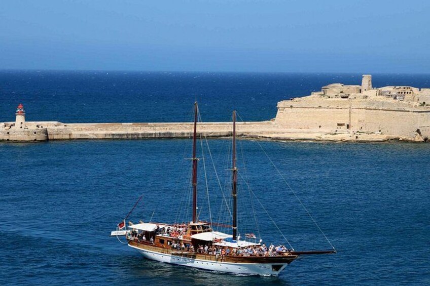 From Sliema: Three Bay Cruise with Lunch and Optional Transfers 4